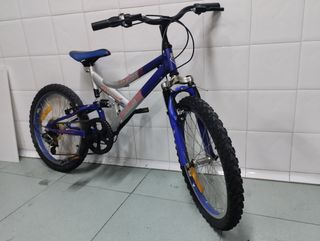 Bicicleta de niños con suspensión