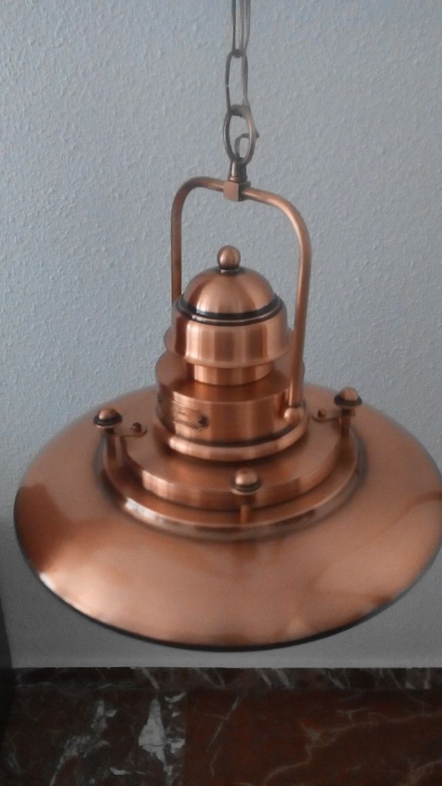 Lámpara de techo. Sin estrenar