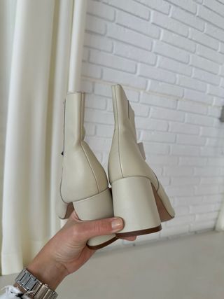Botines Zara beige talla 39