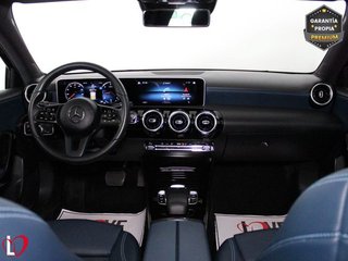 Mercedes Clase A 180 D AUTO BUS. LINE TECHO 116
