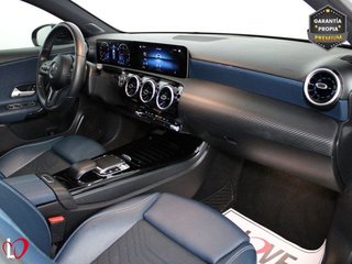 Mercedes Clase A 180 D AUTO BUS. LINE TECHO 116