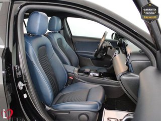 Mercedes Clase A 180 D AUTO BUS. LINE TECHO 116