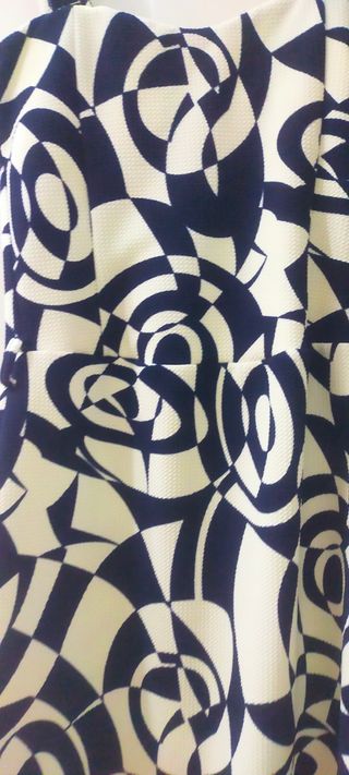 Vestito bianco e nero