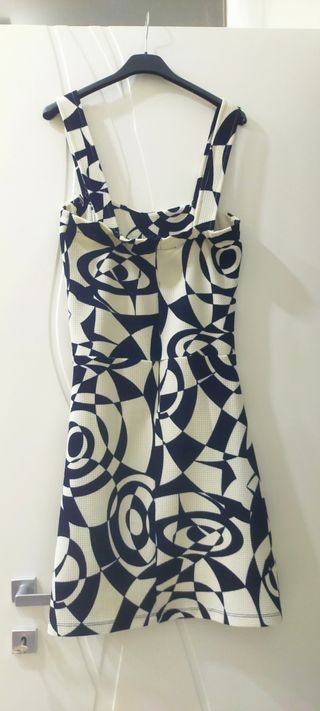 Vestito bianco e nero