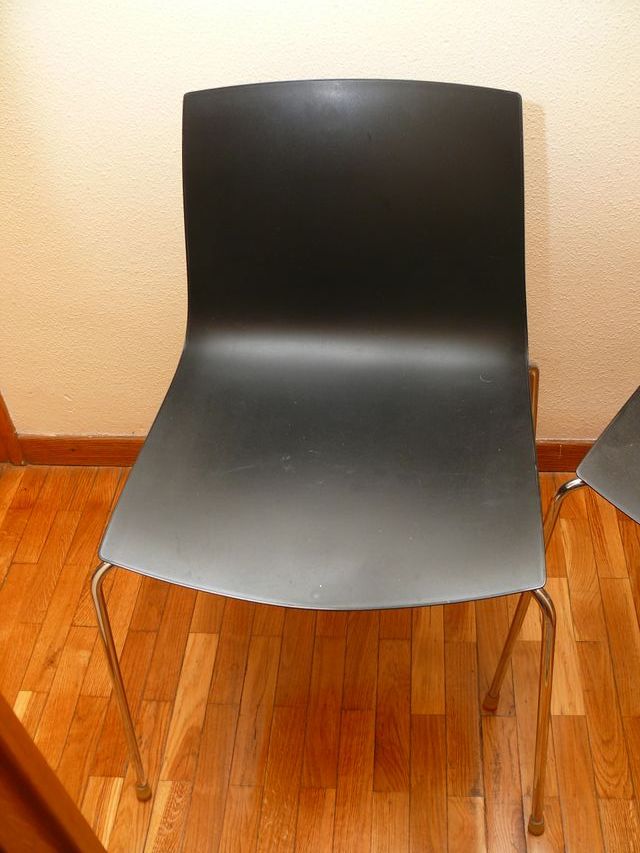 2 sillas Arper Catifa