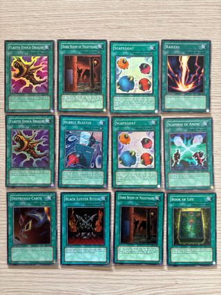 12 x Yu-Gi-Oh! Carte Magia Rare