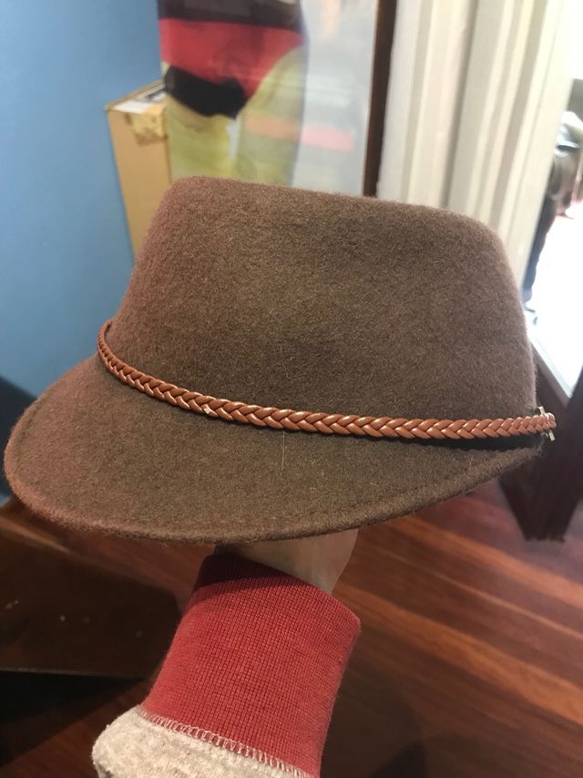 Cappello marrone dayaday