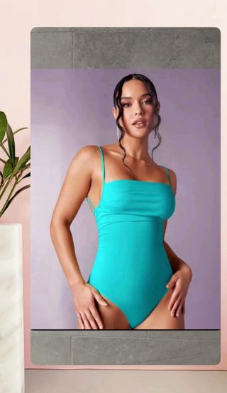 Bañador turquesa espalda abierta