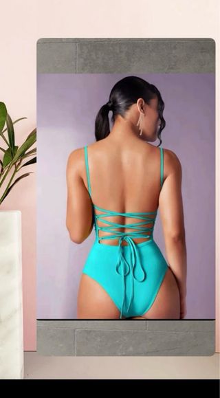 Bañador turquesa espalda abierta