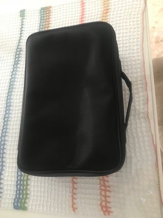 Maletín maquillaje negro
