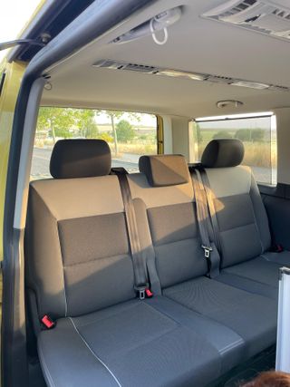 SE VENDE VW MULTIVAN T5 – TDI DICIEMBRE 2010