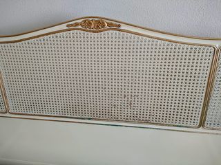 Cama matrimonio clásica - mimbre y madera