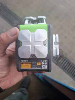 Nivel láser Huepar - herramienta de medición