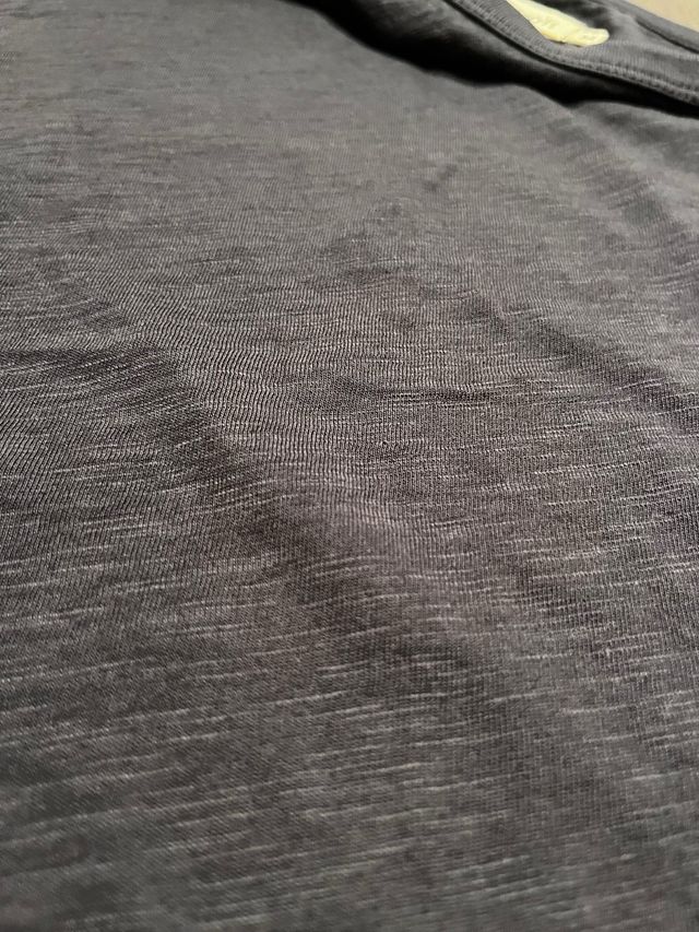 Nicoli: Camiseta asimétrica gris - M