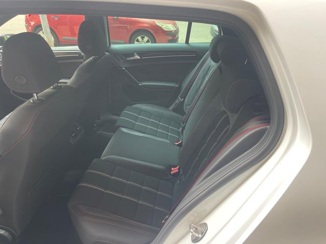 VOLKSWAGEN GOLF GTI CLUBSPORT 2016 - 21,900€ -