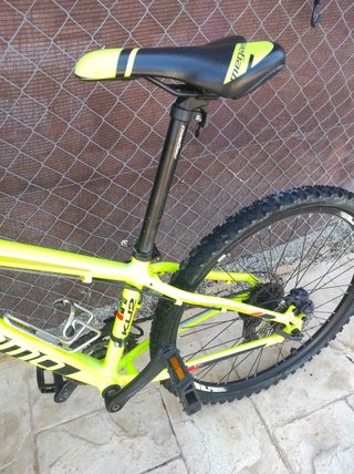 Bicicleta Megamo.