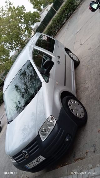 Volkswagen Caddy 2010