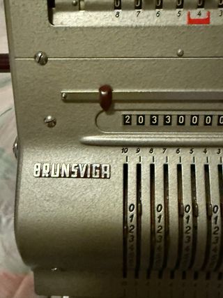 Calculadora mecánica antigua Brunsviga 13 RK/18 RK