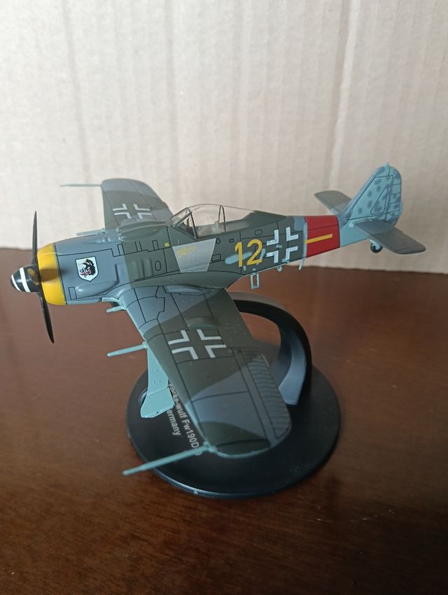 Maqueta avión Focke-Wulf FW 190 D9