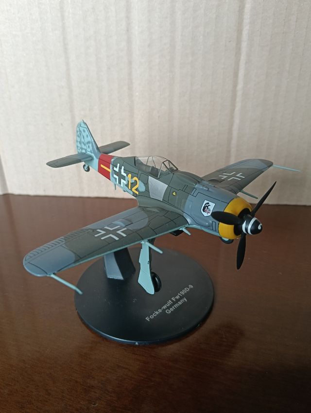 Maqueta avión Focke-Wulf FW 190 D9