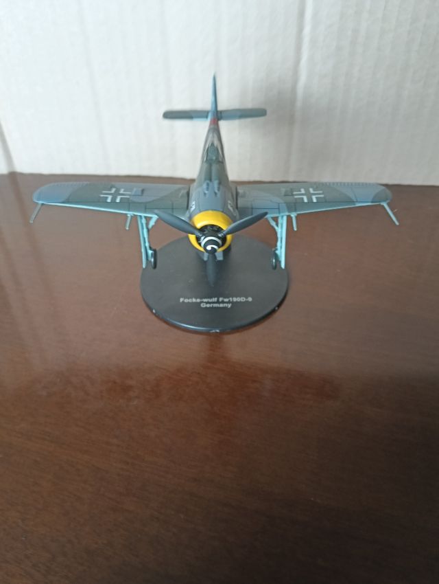 Maqueta avión Focke-Wulf FW 190 D9