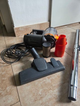 Scopa Elettrica 2in1 targata DCG BS307N