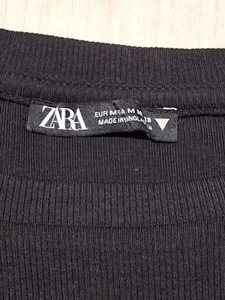 Top negro Zara canalé