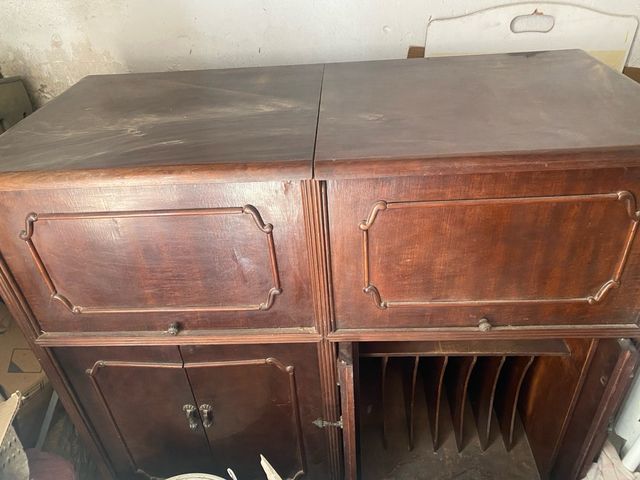 Gramófono Hispano antiguo