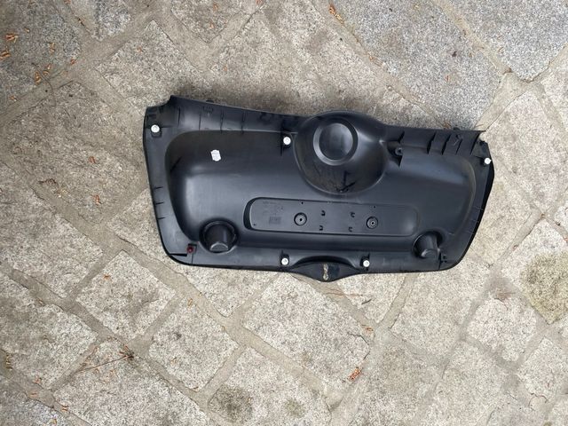 Mini R56 - Moldura maletero