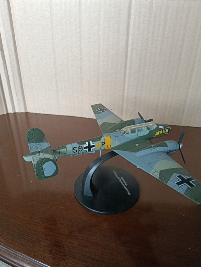 Messerschmitt Bf 110 E-1: Avión escala