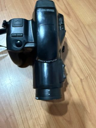 Olympus IS-1000 Cámara Fotográfica