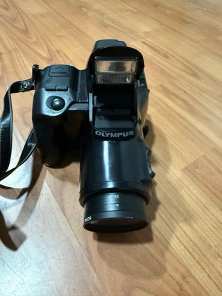 Olympus IS-1000 Cámara Fotográfica