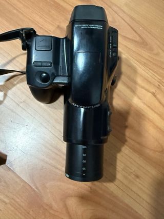 Olympus IS-1000 Cámara Fotográfica