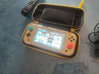 Nintendo Switch Lite Hyrule Version - 512 Gb