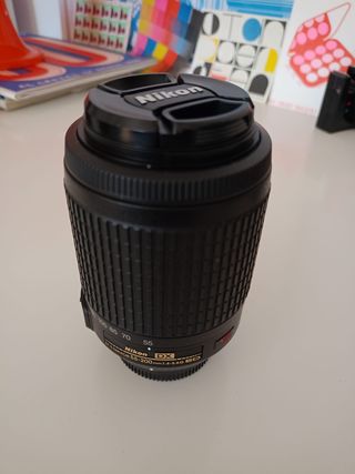 Objetivo Nikon AF-S DX VR Zoom 55-200mm F4-5.6 G