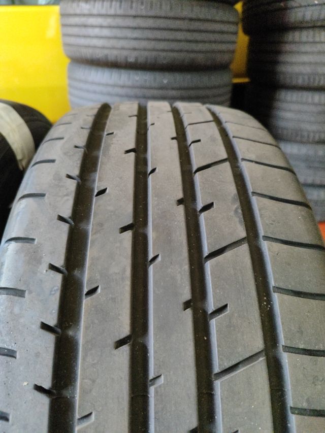 Neumáticos Toyo 225/55 R19 99V