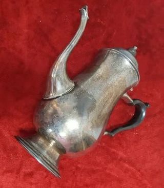 Cafetera o tetera estilo árabe vintage