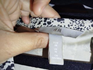 Vestido H&M estampado talla M, da talla