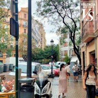 0712 - ESTUPENDO RESTAURANTE EN CÁNOVAS