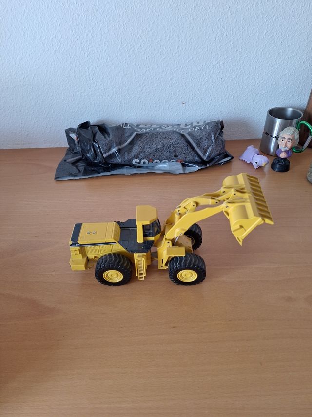 Excavadora Komatsu - Juguete