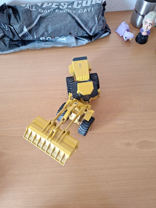 Excavadora Komatsu - Juguete