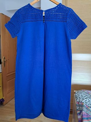 Vestido azul de verano