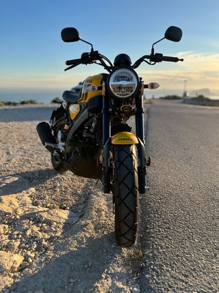 Yamaha XSR 125 - Moto Retro