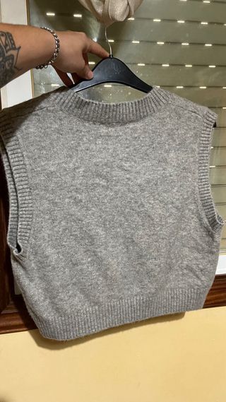chaleco punto Zara