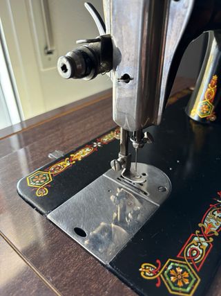 Máquina coser Hexagon antigua