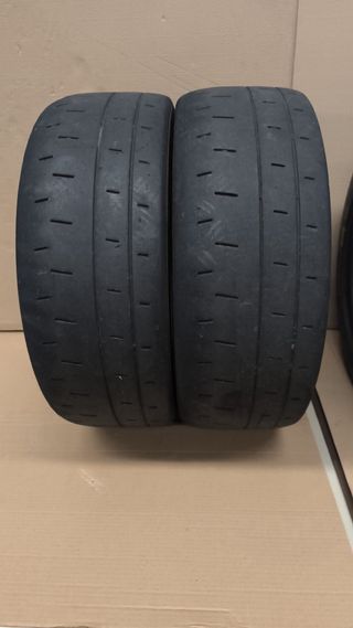 Neumáticos Competición Pirelli 195/50/16RA7 y RKW7