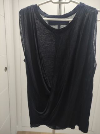 Camiseta Zara negra sin mangas - Talla M
