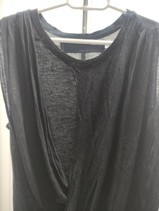 Camiseta Zara negra sin mangas - Talla M