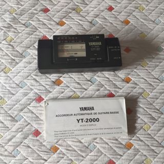 Afinador Yamaha YT-2000 Guitarra/Bajo