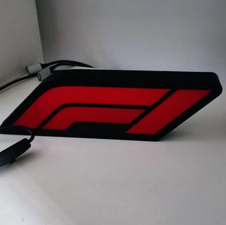 Candeeiro Formula 1 com tomada e ligação USB